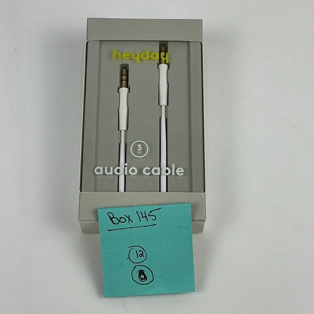 Heyday Audio Cable 3ft 3.5mm AUX Plug‎ White 2 Pack New